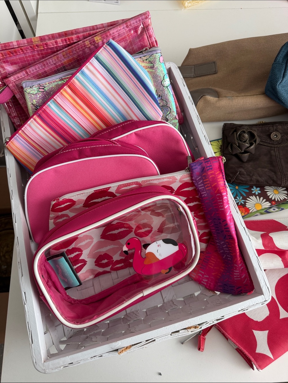 Large Bundle - 25 Cosmetic - Toiletry - Makeup - Travel Bag - School Pencil Case
